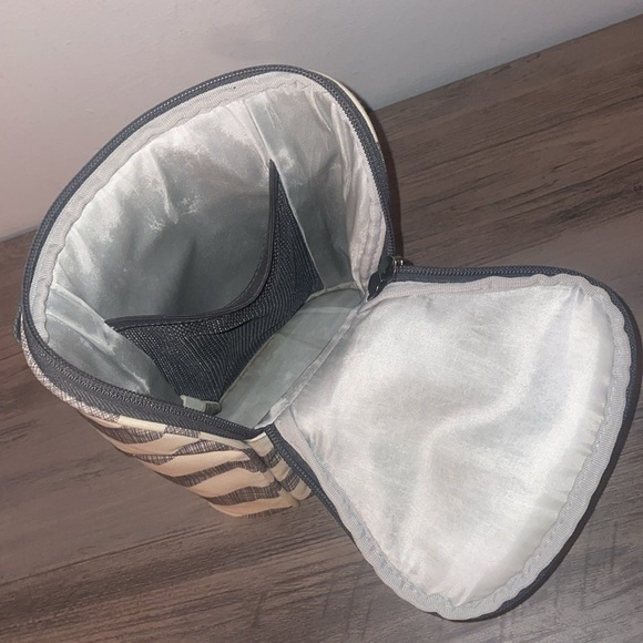 Skip Hop Grab & Go Double Bottle Bag, Chevron - Picture 3 of 8